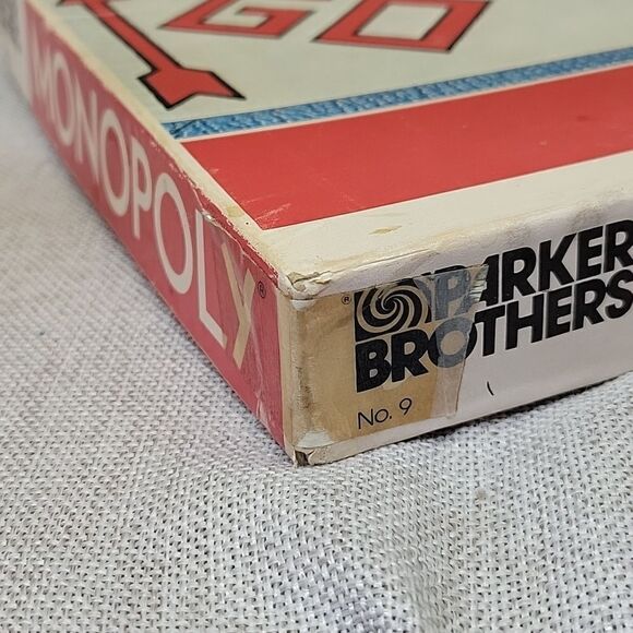 MONOPOLY By Parker Brothers- 1961-75 Complete (#1) - Picture 11 of 14